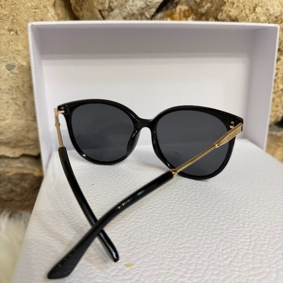 Gucci GG1719 Black Cat Eye Sunglasses Gold Logo main image 4